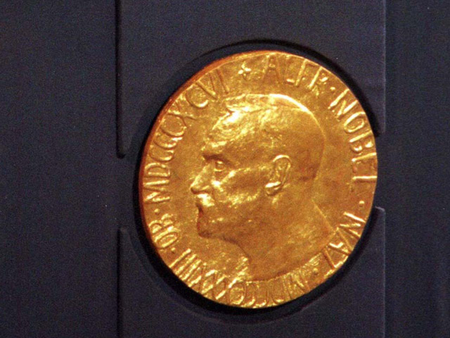 Имя обладателя Нобелевской премии по литературе будет названо в четверг, 9 октября, в 15:00 по московскому времени