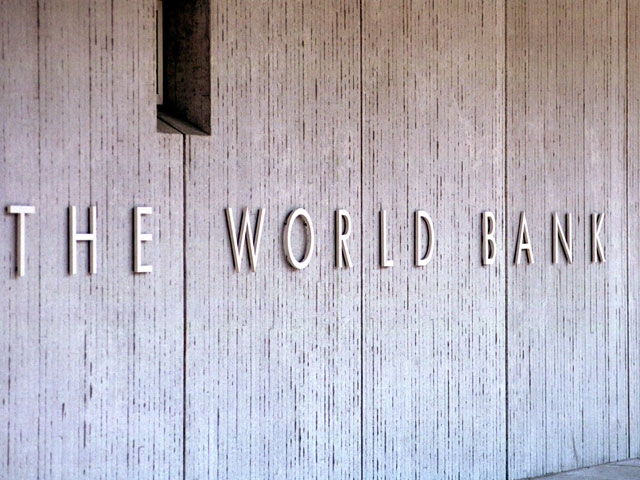 Всемирный банк ждет в России рецессии и продовольственной инфляции 
