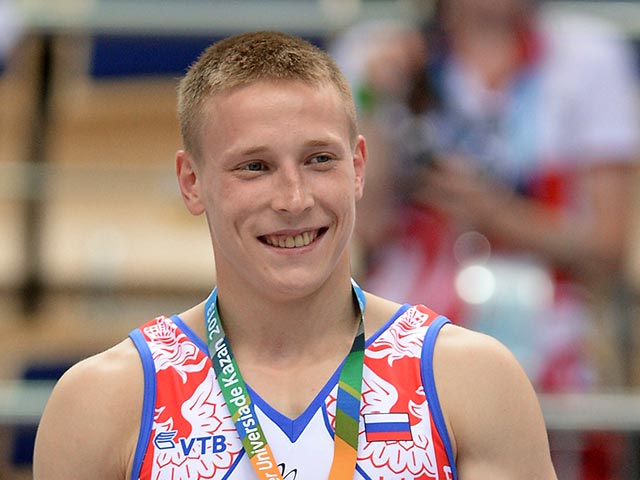 Российский гимнаст Аблязин выиграл чемпионат мира в вольных упражнениях