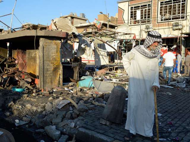 Место взрыва в Багдаде 9 октября.