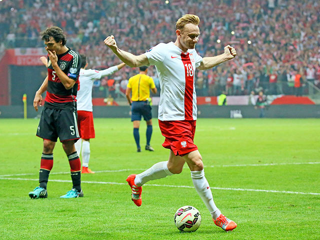Футболисты сборной Польши впервые выиграли у сборной Германии