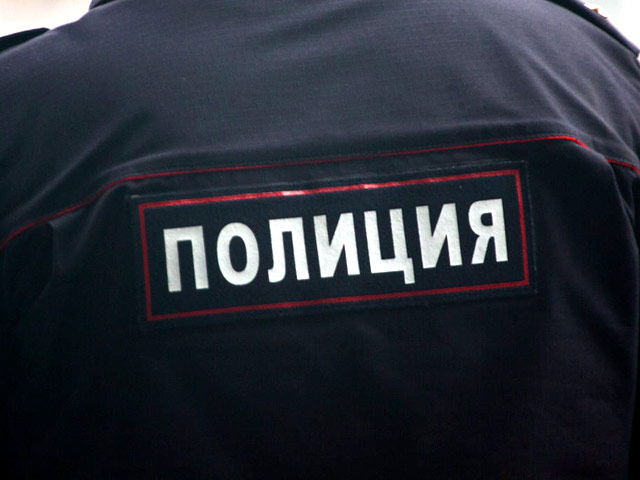 В Москве гражданин Узбекистана избил в электричке женщину-контролера