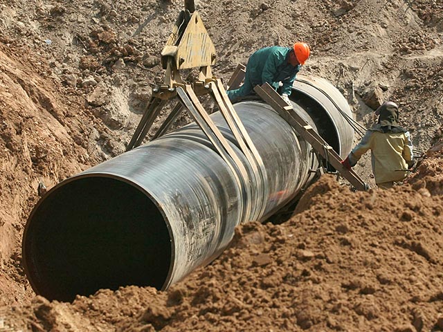 Украина планирует построить новый газопровод длиной 110 км - от пункта приема газа Дроздовичи (возле границы с Польшей) до подземных газохранилищ во Львовской области: Бильче Волыца (емкость 17 млрд куб. м газа) и Опарское (1,9 млрд куб. м)
