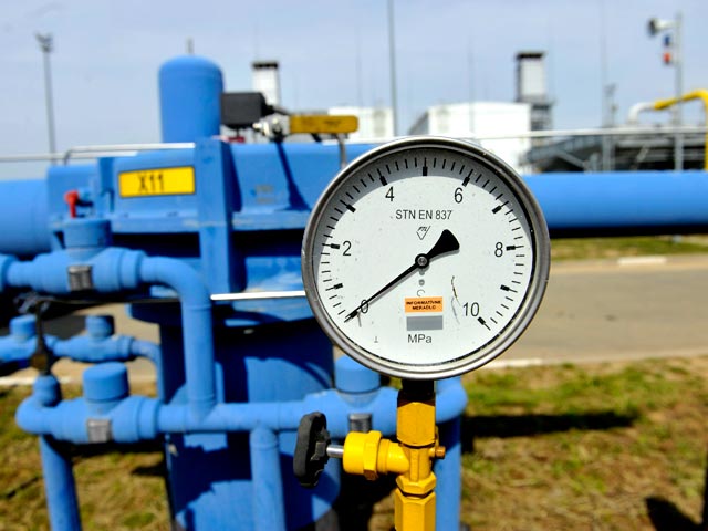Россия будет сокращать транзит газа через Украину, если та начнет отбирать его для своих нужд