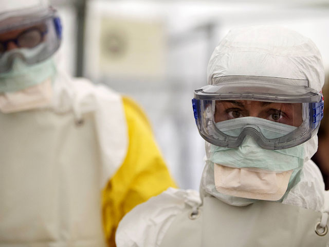 Чехия и Япония приняли меры для проверки на вирус Эбола людей, прибывающих из-за границы