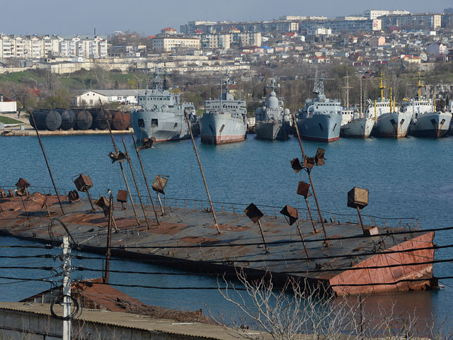 В Крыму нашли применение украинским кораблям, непригодным для боевых действий
