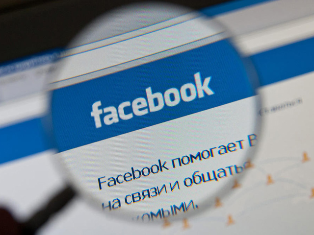 Австрийский министр иностранных дел Себастьян Курц подал в суд на людей, оставлявших антисемитские высказывания в его Facebook