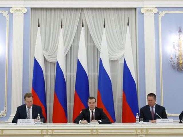 Немецкий таблоид увидел в заседании КСИИ тайную встречу "друзей Путина"