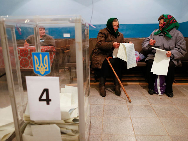 Закрылись избирательные участки на Украине