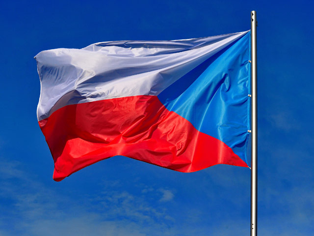 На фоне "шпионского" скандала в Польше, где были арестованы двое предполагаемых российских шпионов, в Чехии объявили о "чрезвычайно высокой" активности агентов Российской Федерации