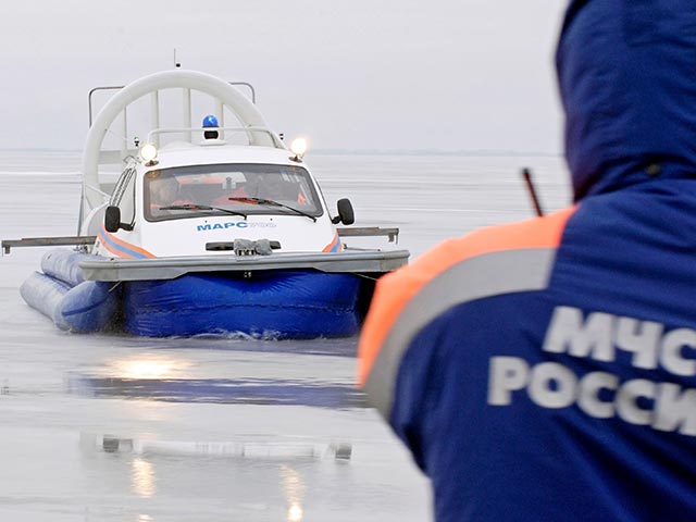 Спасатели обнаружили тела трех рыбаков, пропавших 2 ноября в Финском заливе 