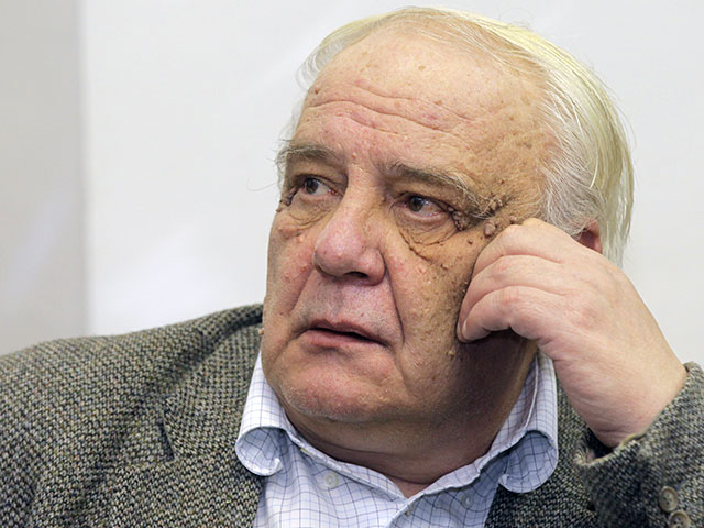 Отказ в выдаче нового загранпаспорта Буковскому "вызовет недоумение", предупреждают правозащитники