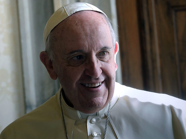 Папа Римский Франциск выразил надежду на то, что будет достигнуто "содержательное и эффективное согласие" по темам повестки дня предстоящего саммита "Большой двадцатки" в Брисбене (Австралия)