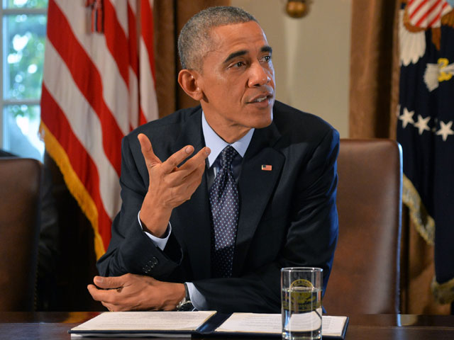Президент США Барак Обама обратился к сотрудникам в сфере национальной безопасности с призывом изменить политику страны в отношении Сирии