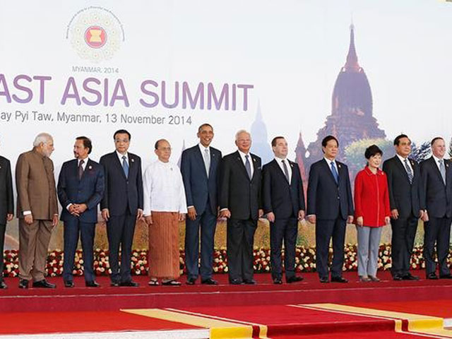 Премьер-министр России Дмитрий Медведев выступил на закрытии 25-го саммита Ассоциации государств Юго-Восточной Азии, который проходит сейчас в столице Мьянмы Нейпьидо