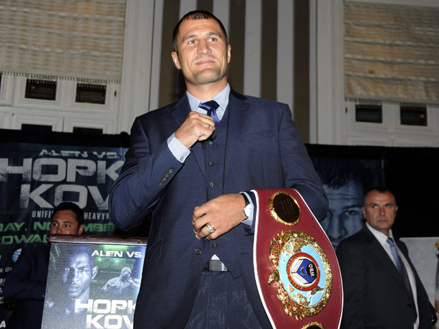 Россиянин Сергей Ковалев признан лучшим боксером отчетного месяца по версии Всемирной боксерской ассоциации (WBA)