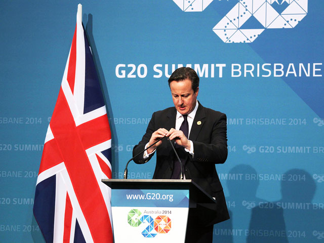 Британский премьер Кэмерон зажег перед мировой экономикой красный свет
