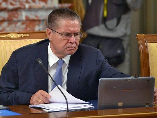 Глава Минэкономразвития РФ рассказал, в какой валюте хранить сбережения, и попытался предсказать уровень инфляции