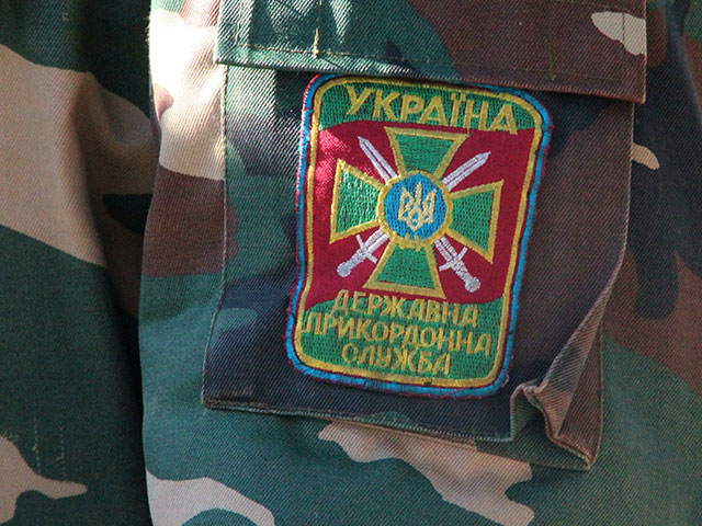 Съемочную группу российского телеканала РЕН ТВ пограничные службы Украины снова отказались пустить на территорию страны
