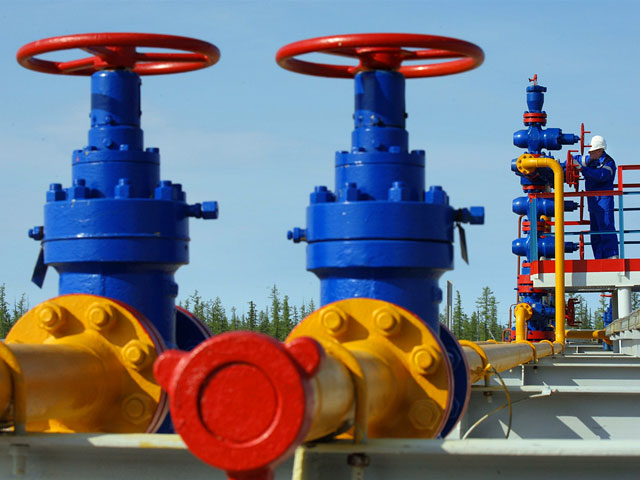 Контрактная цена поставок газа по "Силе Сибири" снизилась на 80 млрд долларов из-за упавших цен на нефть