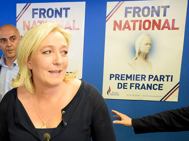 Крайне правая французская партия "Национальный фронт", лидером которой является Марин Ле Пен, получила кредит в российском Первом Чешско-Российском банке - 9 млн евро