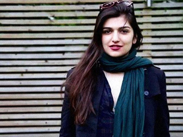 Гражданка Великобритании и Ирана Гончех Гавами, которая получила год лишения свободы за попытку посетить волейбольный матч между мужскими сборными Ирана и Италии в Тегеране, освобождена под залог