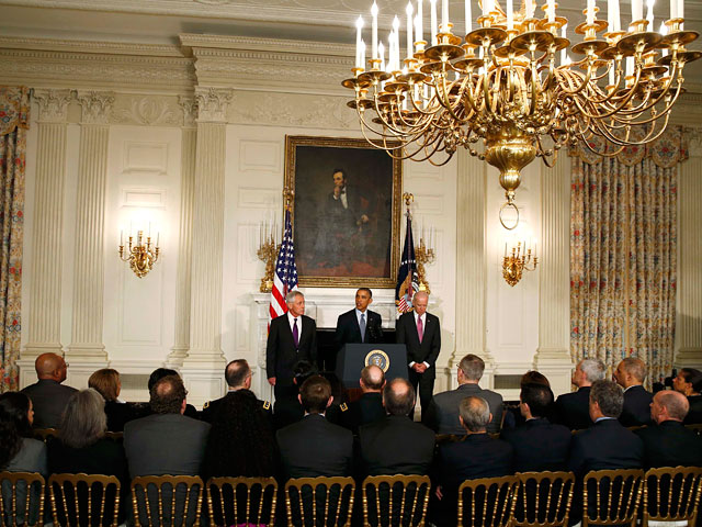 Президент США Барак Обама принял отставку министра обороны Чака Хейгела
