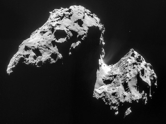 Один из первооткрывателей кометы 67P (Чурюмова-Герасименко), на которую приземлился исследовательский аппарат Philae, советский ученый Клим Чурюмов заявил, что считает открытие кометы украинским достижением