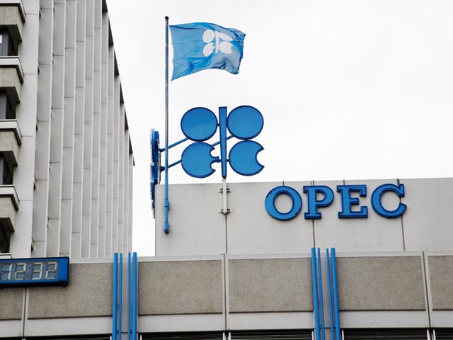 ОПЕК решила не сокращать квоты на добычу нефти на заседании в четверг, утверждают источники