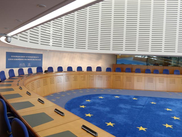 Европейский суд по правам человека обязал Россию выплатить 15 тысяч евро в качестве компенсации экс-мэру Махачкалы Саиду Амирову, поскольку во время следствия ему было отказано в проведении независимой оценки состояния здоровья