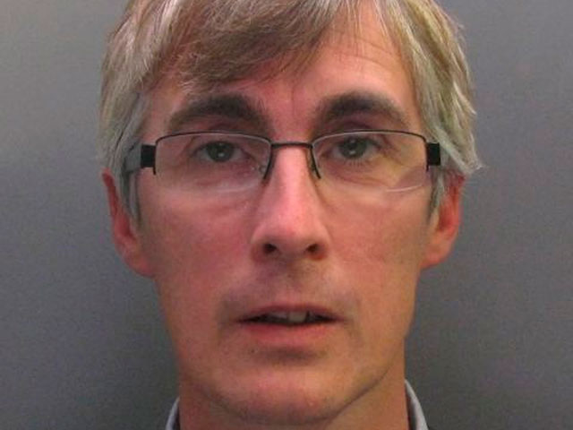 Британский врач, насиловавший больных раком детей, получил 22 года тюрьмы