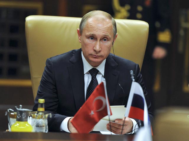 После встречи с президентом Турции Реджепом Тайипом Эрдоганом, на которой одной из основных обсуждаемых тем были вопросы энергетического сотрудничества, Владимир Путин объявил, что Россия отказывается от строительства газопровода "Южный поток"