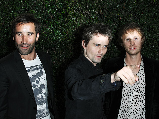 Британская рок-группа Muse приедет в Россию летом 2015 года. Она станет хедлайнером международного музыкального фестиваля Greenfest, который пройдет в Петербурге 21 июня 2015 года