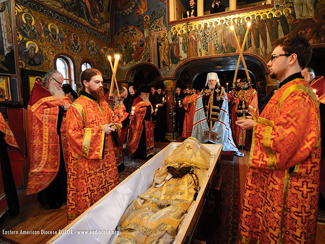 В Троицком монастыре в Джорданвилле (штат Нью-Йорк) - обители Русской православной церкви заграницей (РПЦЗ) - состоялось перезахоронение епископа Константина (Ессенского)
