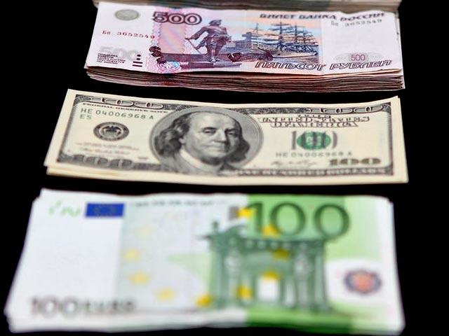 Доллар вырос до пятилетнего максимума по отношению к 10 основным мировым валютам
