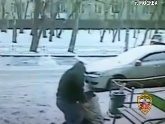 Грабитель нанес москвичке 20 ударов ножом, чтобы отобрать 1000 рублей