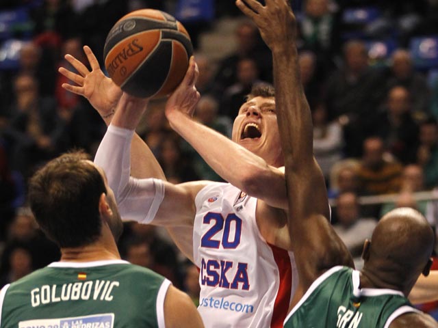 Баскетболисты ЦСКА выиграли девятый матч подряд в Евролиге