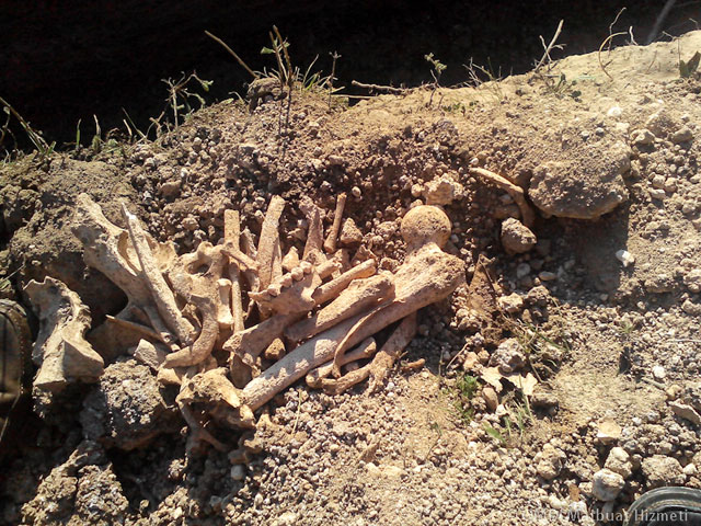 На месте древнего мусульманского кладбища в Крыму приостановили строительные работы
