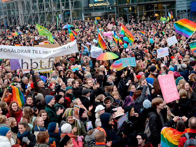 Парламент Финляндии 12 декабря повторно проголосовал за разрешение регистрации однополых браков