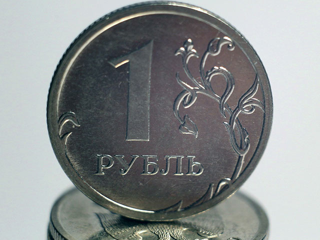 Эксперты всерьез начинают обсуждать возможность введения валютного контроля в России, чтобы целью остановить обвал рубля