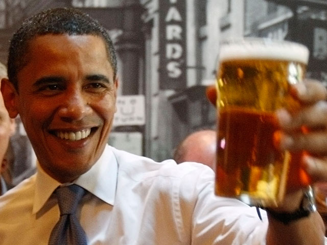 Президент США Барак Обама стал пожизненным членом Ассоциации домашних пивоваров Америки