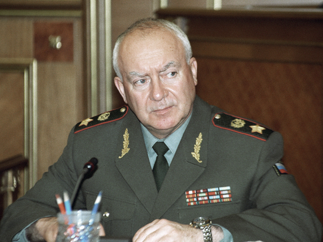 Министром обороны РФ Родионов был с июля 1996 года по май 1997-го. В 1996 году ему было присвоено звание генерала армии