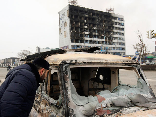 Сотрудники Следственного комитета установили всех участников нападения на центр Грозного, в результате которого 4 декабря погибли 14 полицейских
