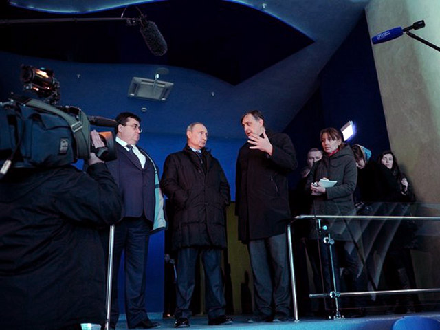 Компания "Мостовки" не будет достраивать во Владивостоке океанариум, с проверкой на которому побывал президент России Владимир Путин