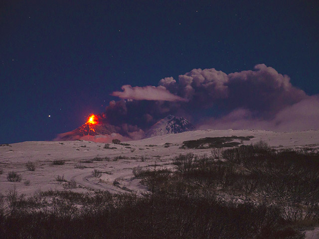 Извержение вулкана Ключевская сопка, октябрь 2013 года