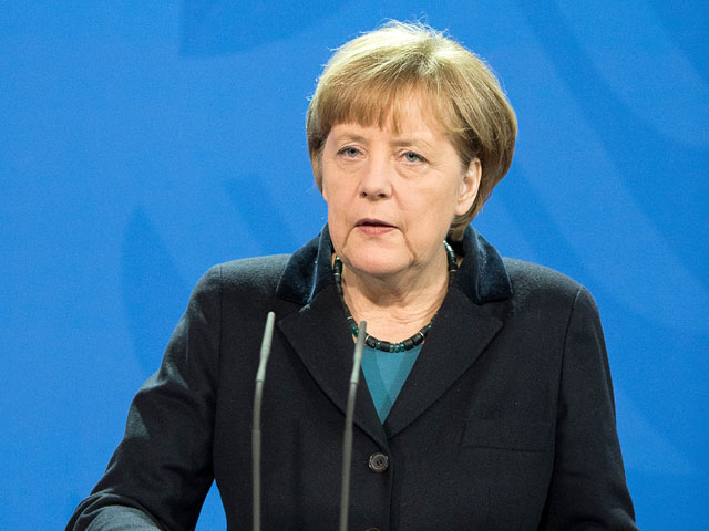 Канцлер Германии Ангела Меркель заявила, что санкции против России могут быть сняты только при выполнении Москвой договоренностей, достигнутых на сентябрьской встрече в Минске