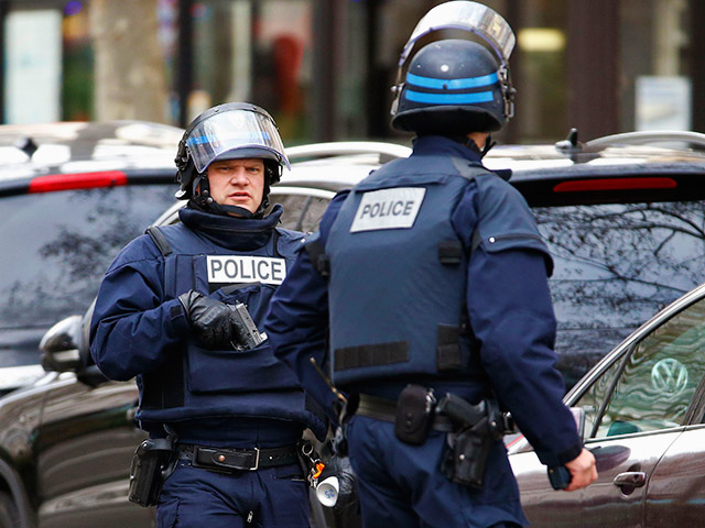 Во Франции покончил с собой комиссар полиции, работавший над делом о нападении исламистов на редакцию сатирического журнала Charlie Hebdo