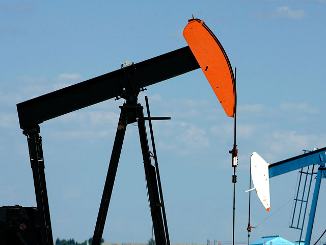 Эксперты: выдержит ли нефтяная отрасль США обвал цен?