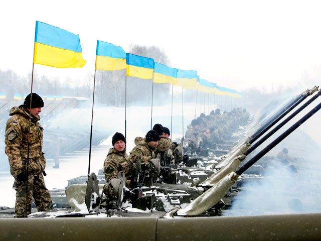 Киев готов ввести военное положение и объявить войну России, утверждает депутат украинской Рады
