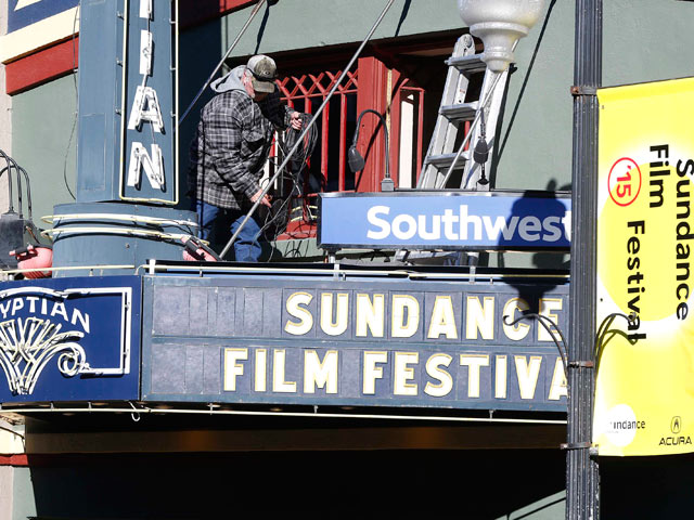 Российские фильмы не участвуют в программе фестиваля Sundance, вне конкурса - украинский фильм "Племя"